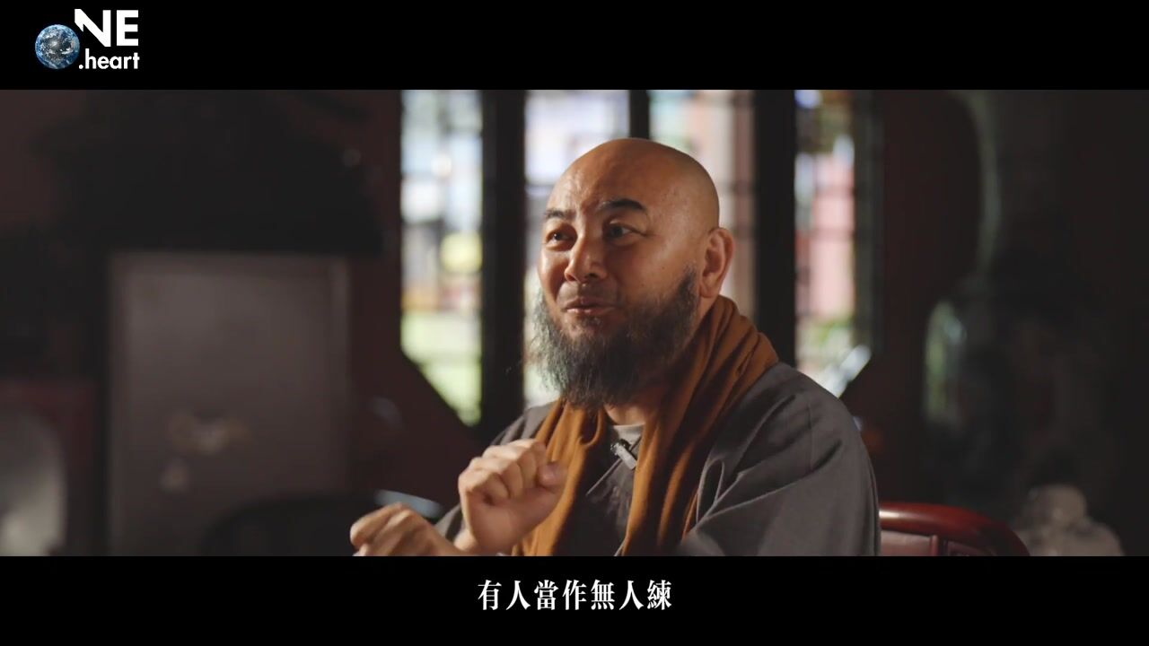 为什么李小龙的武术思想在海外这么受欢迎呢 ？——万行法师